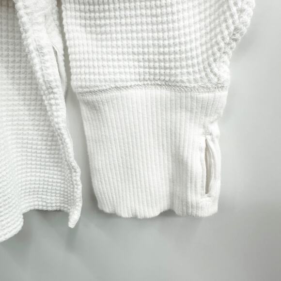 OFFLINE by Aerie Wow! Waffle Knit Long Sleeve T-Shirt in White Size XL - Picture 9 of 12